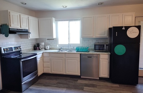 Lakeview House | Updated home on 2/3 acre w/HOT TUB and BOAT DOCK! Walk to 3 bars/eateries