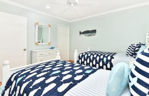 Balboa Peninsula House | Updated Home on the Boardwalk with Private Rear Unit