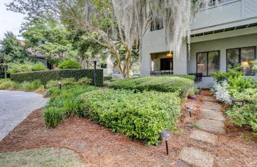 Harbour Town House | Updated Luxury King Bed Queen Fold Out Couch Beach Gear & Bike Rentals Included