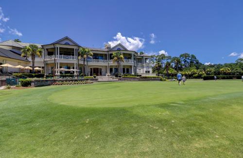 Harbour Town House | Updated Luxury King Bed Queen Fold Out Couch Beach Gear & Bike Rentals Included