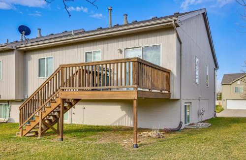 McArdle Apartment | Updated Omaha Condo - 15 Miles to Downtown!