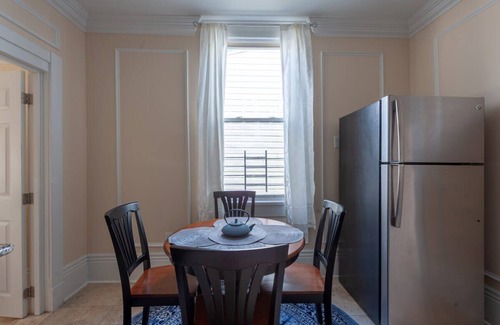 Uptown Historic District Condo | Updated Quiet and Comfortable Uptown 1br Apt