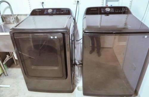 Wilmette House | Updated Spacious Home Near Northwestern University