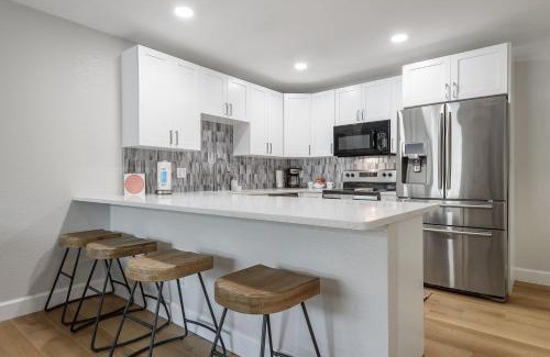 Apollo Beach House | Updated Waterfront Condo in Apollo Beach 1572