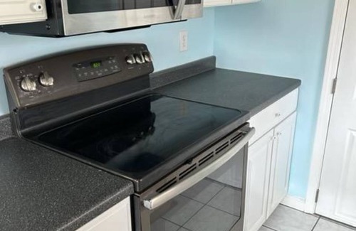 Myrtle Beach Cottage | UPDATED WITH CART DOGS <20 LBS CONSIDERED SITE 5518 SANDLAPPER LN.