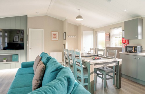 Raywell Ski Chalet | Upgraded for 2025, now featuring a tilt-and-turn gazebo over the hot tub.