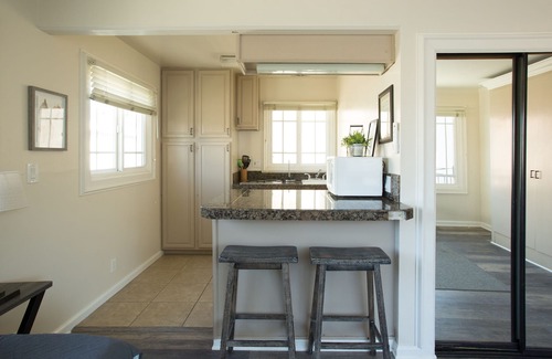 West Newport House | Upper Back Studio in an Oceanfront Home - No Views, No Outdoor Area. (68326)