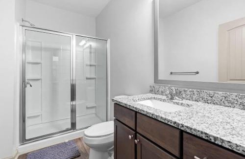 Charlotte Apartment | Upscale King 3BR Suite Uptown Charlotte