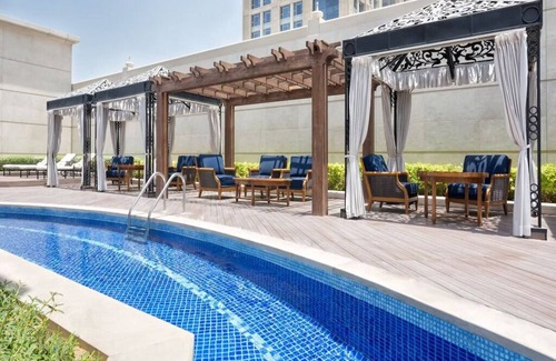 Al Safa Apartment | Upscale Palace Life: 1-BR Diplomat Suite in Luxurious Dubai Central