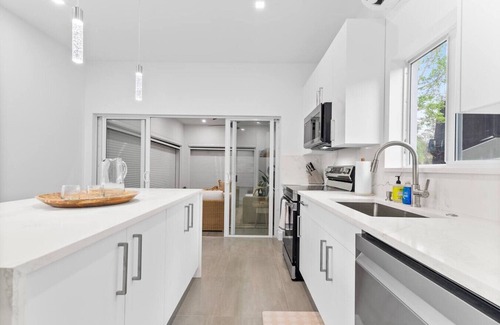 Margate House | Upscale Tiny Treasure/ RV Resort