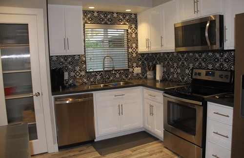 Camelback East House | Uptown/Biltmore Designer Townhouse