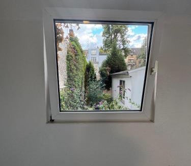 Oberbilk Apartment | Urban Living Volksgarten