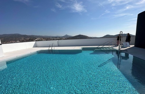 Palma-Palmilla Apartment | Urban Sky Tower Malaga Center 27 by P&O