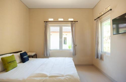 Cisarua Hotel | Urbanview Resort Adang Zecky Cisarua Puncak by RedDoorz