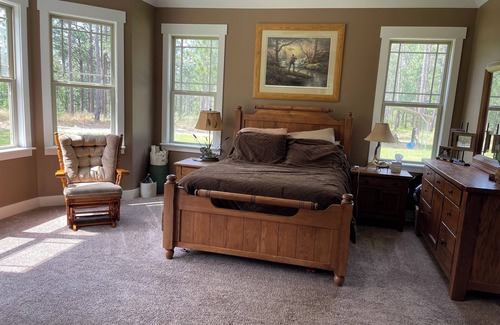 North Carolina Piedmont Cabin | US Open Rental, Last Minute