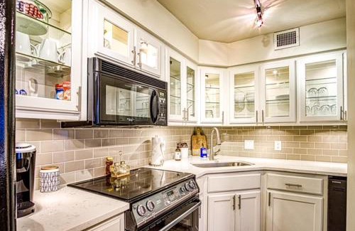 Mid America Apartment | Utopia on Lake Hamilton