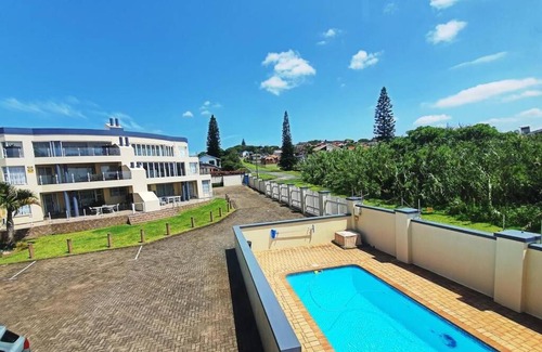 Margate Apartment | Uvongo - Beach Paradise & Open Ocean View