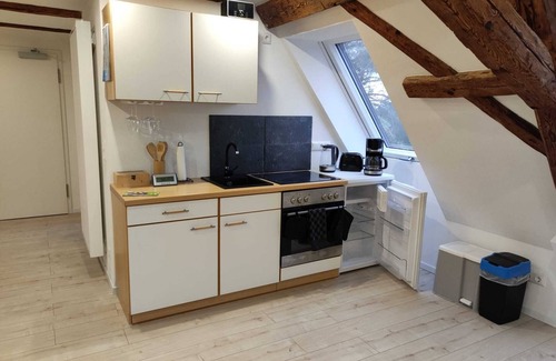 Bischofswerda Apartment | Vacation apartment in a renovated monument (max. 3 persons)