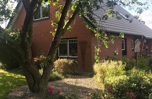 Breiholz Apartment | Vacation apartment/apartment for 3 guests with 70m² in Breiholz (160443)