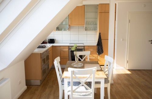 Neufeld Apartment | Vacation apartment/apartment for 4 guests with 75m² in Neufeld (172542)