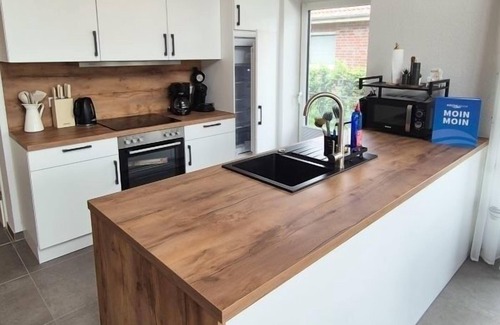 Sehestedt Apartment | Vacation apartment/apartment for 8 guests with 103m² in Jade (265455)