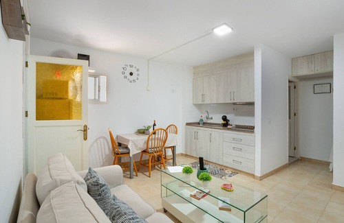 Mogan Apartment | Vacation Apartment 'Danoe 2' with Wi-Fi