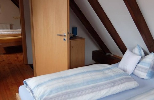 Steinweiler Bed & Breakfast | Vacation apartment - Weingut & Gästehaus Frank Bohlender