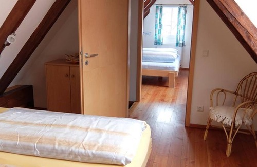 Steinweiler Bed & Breakfast | Vacation apartment - Weingut & Gästehaus Frank Bohlender