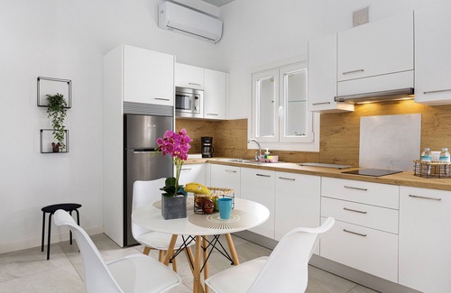 Triquivijate Apartment | Vacation Apartment 'Volcan - Apartamento Con Terraza' with Private Terrace and Wi-Fi