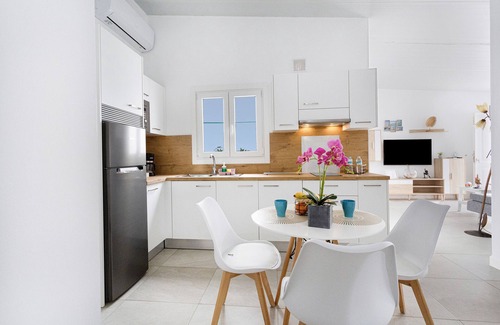 Triquivijate Apartment | Vacation Apartment 'Volcan - Apartamento Con Terraza' with Private Terrace and Wi-Fi