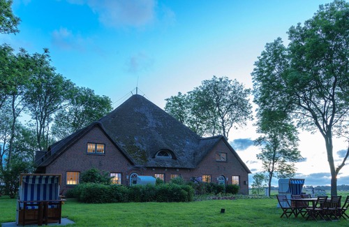 Welt Apartment | Vacation apartment "Haubarg Windschuur 9" in Welt for up to 8 people