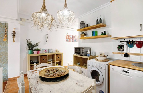 Granadilla de Abona Apartment | Vacation Apartment 'La Casita De La Tejita' with Shared Pool and Wi-Fi