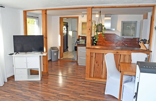 Thesenvitz Apartment | Vacation apartment Mohnblume with fireplace and terrace - Holiday apartments in Lipsitz auf