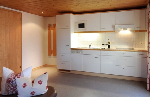 Damuels House | Vacation apartment Zafernhorn 4 persons, 2 bedrooms - Aparthotel Garni Schönblick