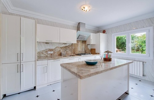 Cala Santany House | Vacation Home "Apartamento Estrella del Mar" with Pool, A/C, Wi-Fi, Balcony, Terrace & Garden