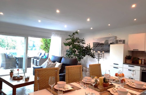Hamberge House | Vacation home for 6 persons! 100 m²! At ground level! Wheelchair! Trave! Outskirts of Lübeck!