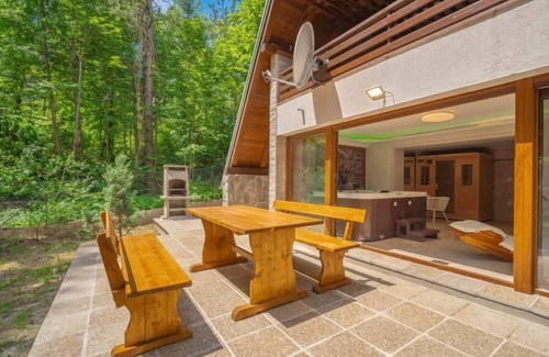 Lic House | Vacation home Lič by Interhome