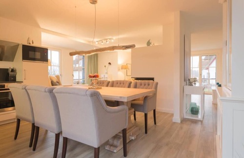 Parow Apartment | Vacation home "Nautilus" with covered loggia and view of Rügen