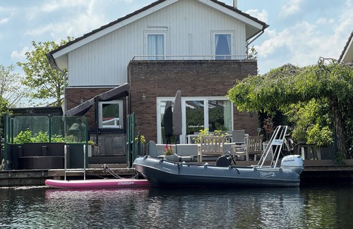 Vinkeveen House | Vacation home Vinkeveense Plassen