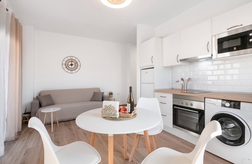 Fasnia Apartment | Vacation 'Salitre' with Balcony and Wi-Fi