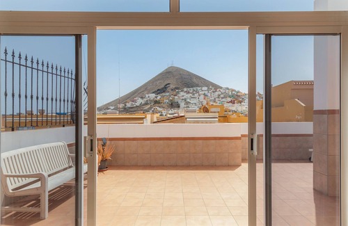 Galdar Apartment | Vacation 'San Miguel' with Sea View, Wi-Fi and Air Conditioning