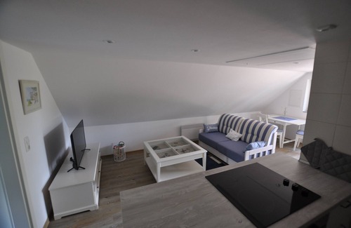 Wieck auf dem Darss Apartment | Vacation under a thatched roof - vacation apartment Strandgut for max. 2 persons