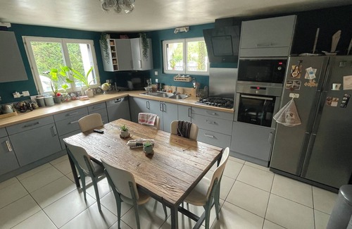 Rillieux-la-Pape House | Vacation villa 250 m² with heated pool near LYON ideal for families