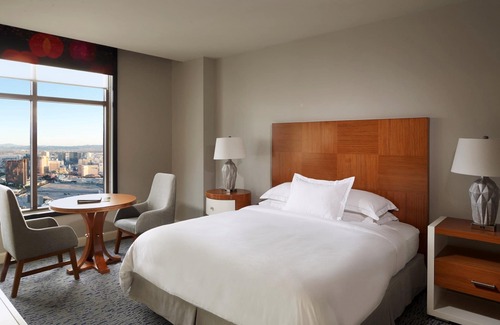 Las Vegas Resort | VACATIONS ON THE LAS VEGAS STRIP