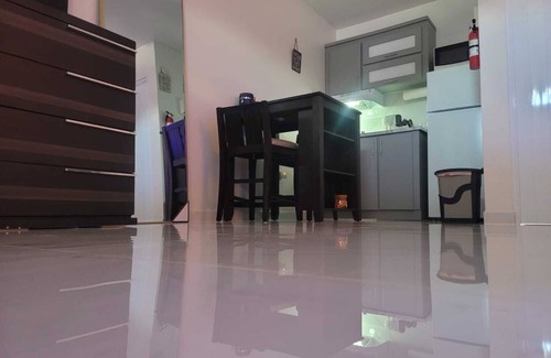 Carcel Apartment | Vadis's Lux Studio in beautiful Mayagüez with WiFi, AC, laundry