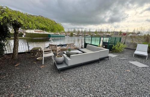 Vinkeveen House | Vakantiehuis aan het water
