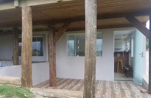 Praia do Rosa House | Vale da Lua Casa Praia do Rosa com piscina