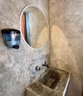 El Cuyo Hotel | Valerios Hotel