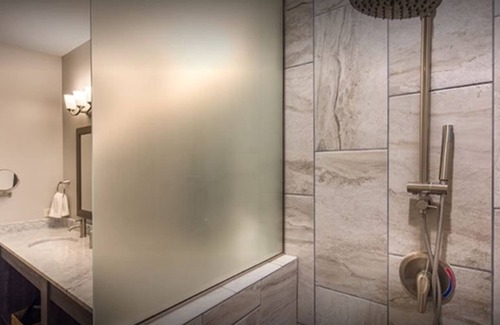 Helen Resort | Valhalla Resort Hotel