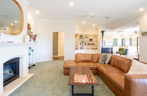 Ferguson House | Valley View – Ferguson Valley Escape